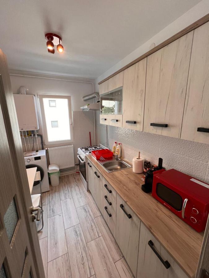 3 Rooms Apartment Airy & Bright Palas Style Iasi Luaran gambar