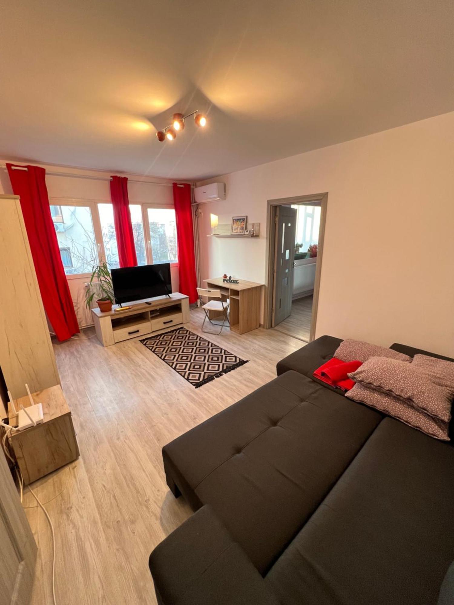 3 Rooms Apartment Airy & Bright Palas Style Iasi Luaran gambar